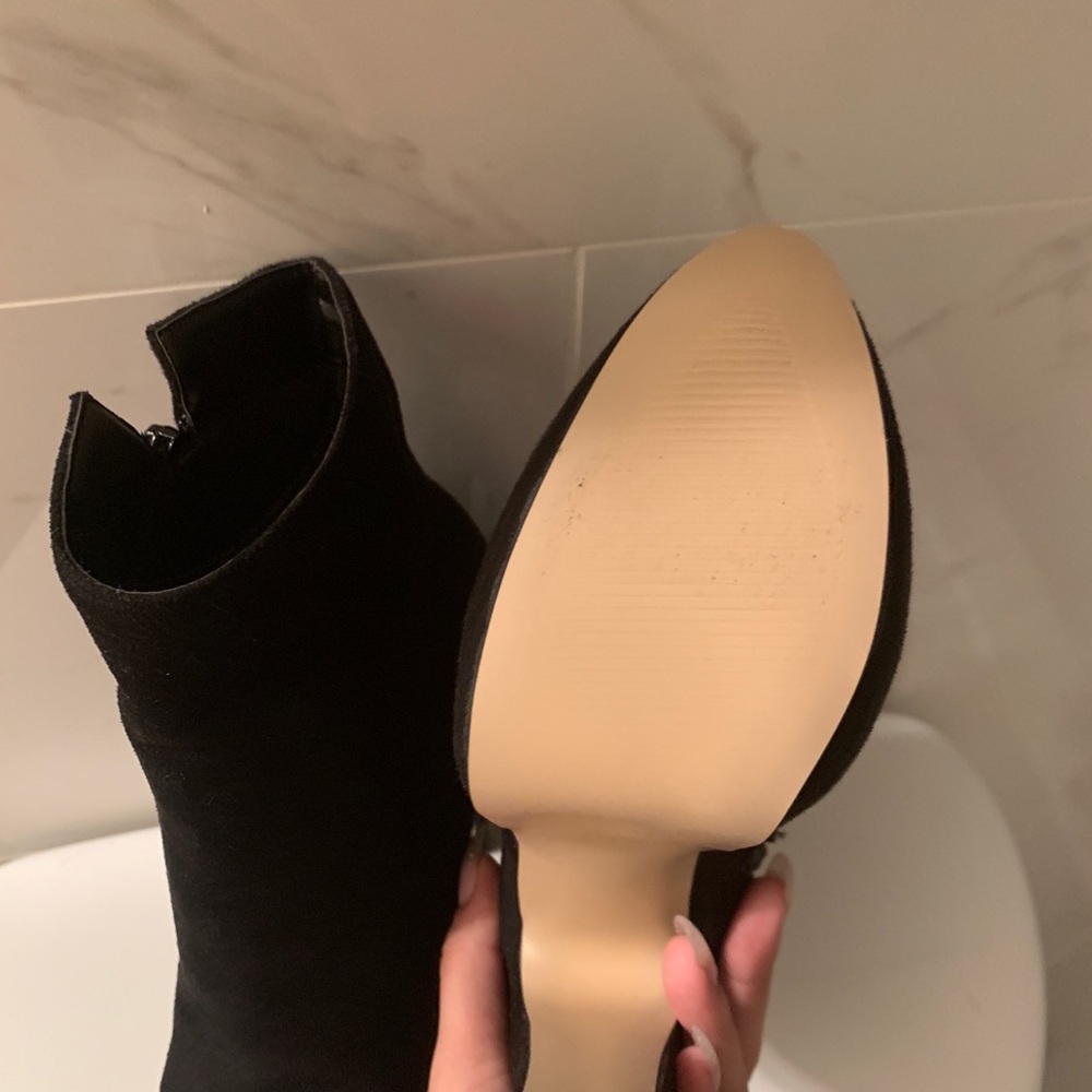 Perfect boots - Picture 3 of 3